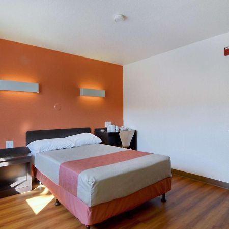 Motel 6-Laredo, Tx - South Dış mekan fotoğraf