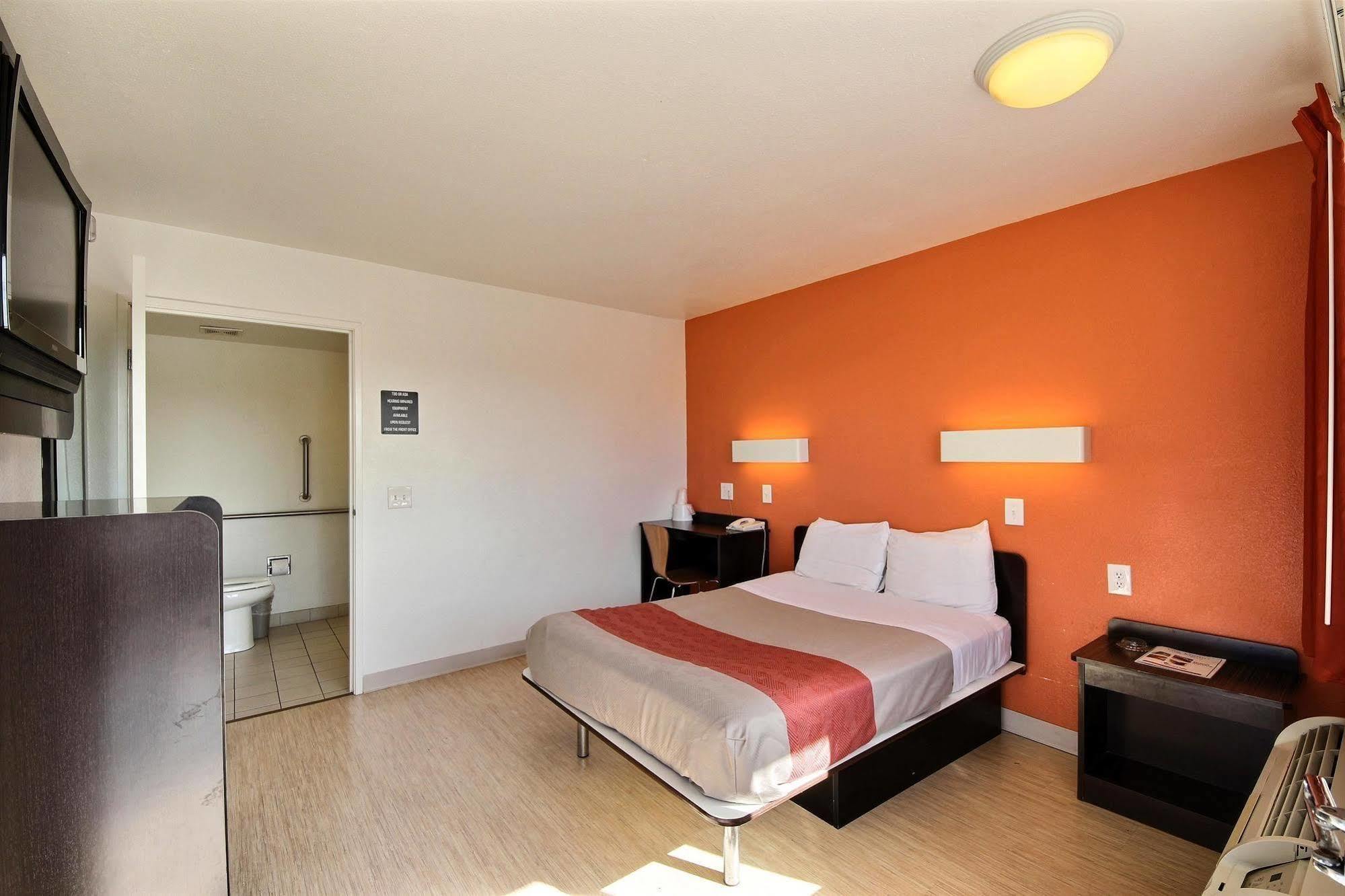 Motel 6-Laredo, Tx - South Dış mekan fotoğraf